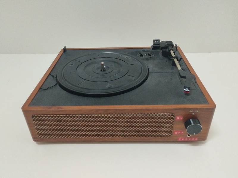 tocadiscos aspecto retro func mad 9-13.5x32.5x27.5 3u